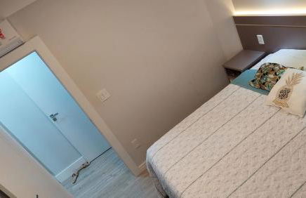 Meia Praia Apto Fino Acabamento 3 suítes e 2 garagens - Foto 37