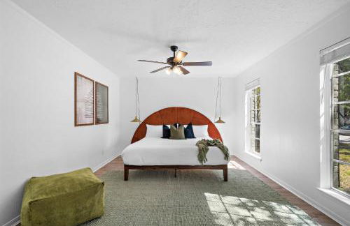 The Pines I Sleeps 12 I Private Pool I Patio & BBQ - Foto 29