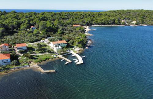 Apartments by the sea Veli Rat, Dugi otok - 438 - Photo 2