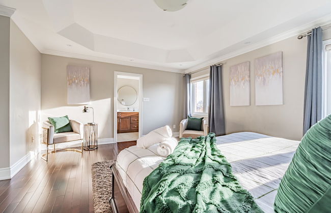 Luxury Villa - Mississauga Square One - Photo 10