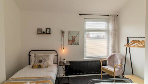 Chic Beamish Retreat Stylish 3-Bed Near Durham - Pass the Keys - Foto 3