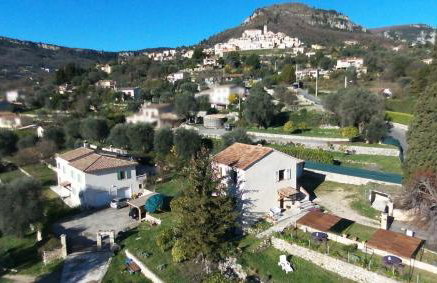 2 Bed Apartment Sleeps 6 - Pets Ok - Free Parking - Foto 1