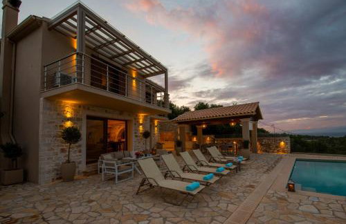 Villa Ozias a modern,spacious, swimmig pool villa. - Foto 48