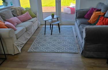 Luxury Sea View Retreat with Hot Tub Sleeps 8 - Foto 11