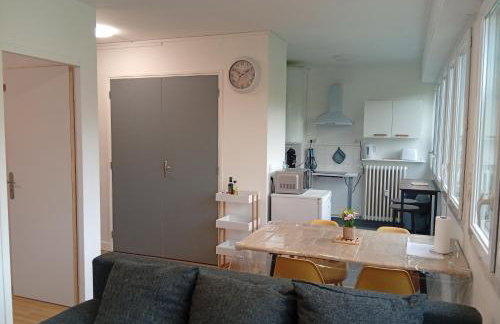 Mistral gagnant ! T1 calme avec vue, parking, télétravail, Wi-Fi, proche CV et gare - Foto 28