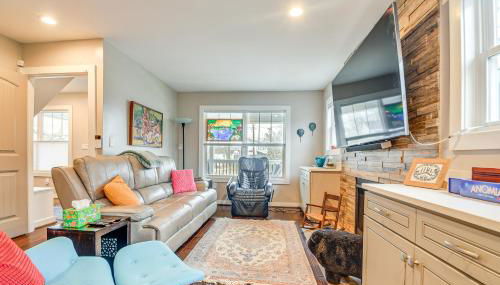 2 Mi to Duke and Dtwn Durham Modern Home with Patio! - Foto 4