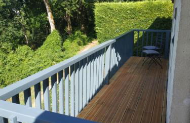 Gîte Les 2 Ponts, studio superbe vue sur la Dordogne - Foto 11