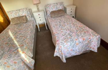 Pear Tree House 2 bed apartment - Photo 11