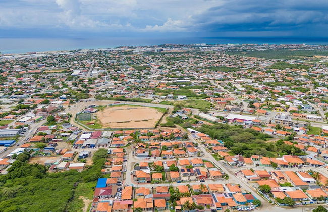 Urban 5BR Private Pool Getaway 10 Min- Bch - Foto 47