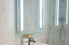 Exquisite 1-bedroom apartment with on-site parking - Foto 12