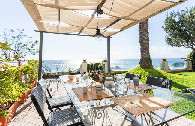 Penelope Seaview Apartment - Foto 21