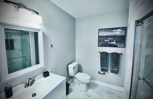 Secret Serenity! Roomy! Pool! 5 min from Beach! - Photo 16