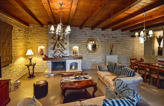 Villa Ahlades - Foto 5