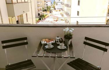 Blue Sea House - Photo 1