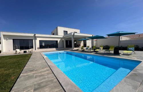 Spacieuse villa standing de 220m2 à 5 minutes des plages - Foto 1