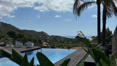 Casa vistas al mar con piscina y barbacoa - Photo 2