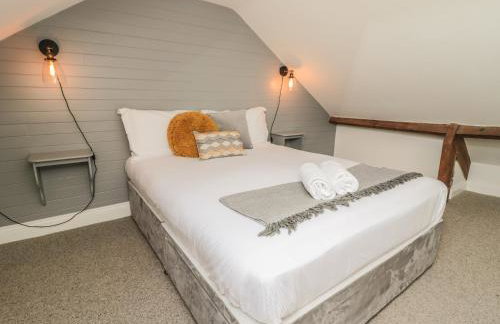 Belgrave House - Photo 31