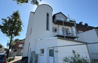 Neu eingerichtete Wohnung Apartment 75qm Boarding House Aachen Wuerselen - Foto 3