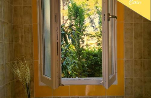 VILLA ANNEE 30 Rénovée ,Terrasse et Jardin - Foto 12