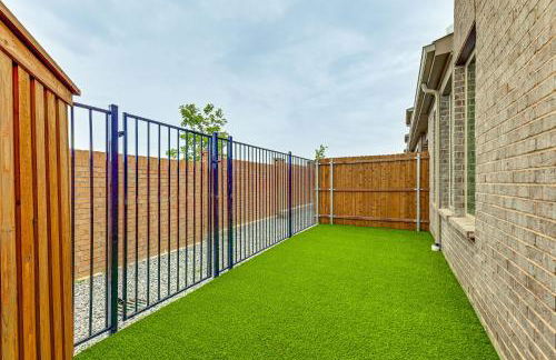 12 Mi to Dtwn McKinney Modern Gem with Patio and Yard - Photo 28