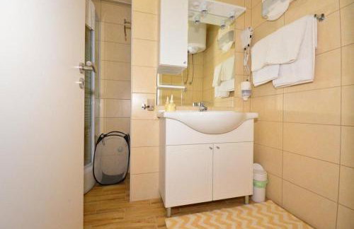 Holiday Home Belmondo - Photo 24