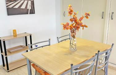 Encantador Muy Céntrico Terraza y AC - Foto 26