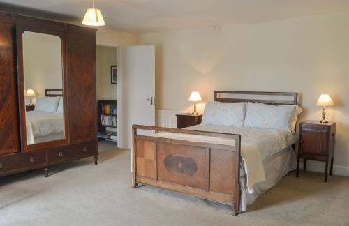 East Monkton Farm Cottage - Photo 12