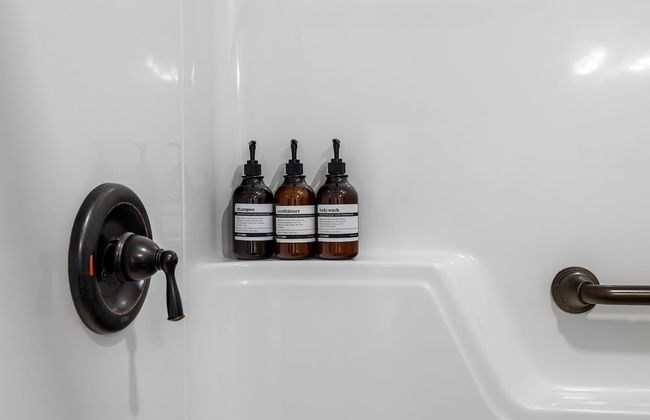 Taft at Old Mill - Pet-friendly & Near Downtown - Foto 14