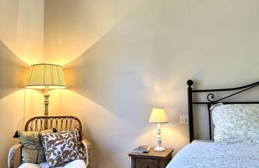 Les Lauriers Roses air-conditioned villa with garden and swimming pool - Photo 16