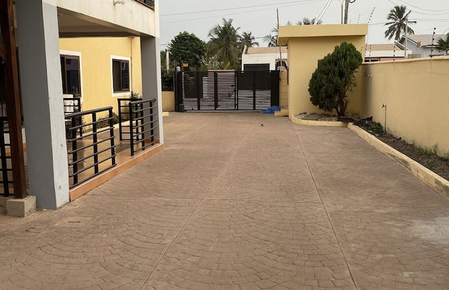 3-bed Apartment, Sleeps 6 With Wi-fi - Photo 23