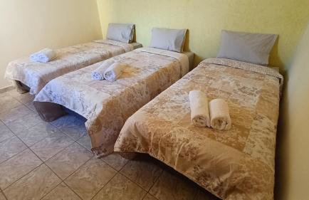 Casa amarela - Perto do Centro - Foto 27