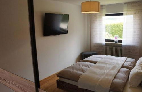 Fewo "Elsa" Reichmannsdorf - Brötchenservice - Foto 12