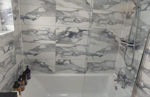 New 2 Bedroom Appartment In Manchester - Stretford - Old Trafford Close to Football-Cricket Ground & City Centre - Foto 31