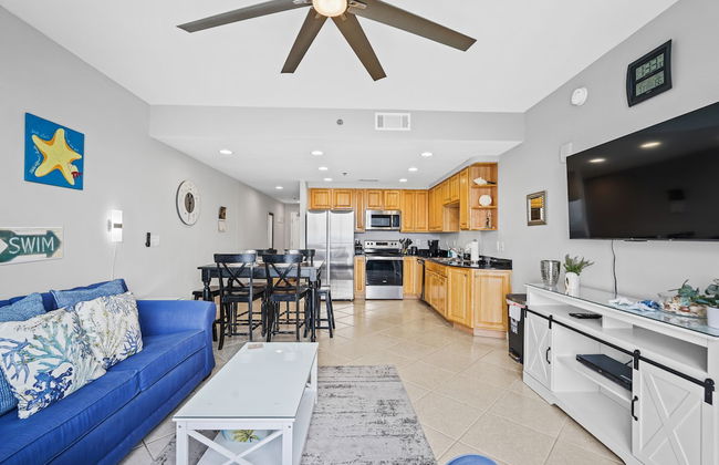 Splash Beach Resort by Book That Condo - Photo 67