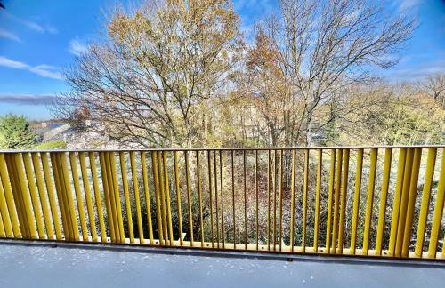 Balcon secret - T3 neuf calme, balcon, parking, proche autoroute - Photo 1