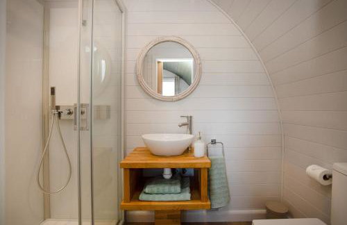 Stonelake Lodges - Willow Walk luxury lakeside lodge with hot tub - Foto 12