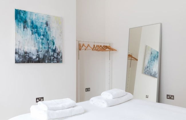 Modern stylish and luxurious 1 bed flat - Foto 6