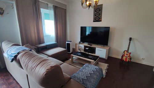 Almada, T2 apartment w balcony, Feijo, Lisbon - Foto 3