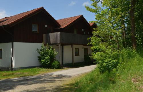 Apartment Gemütliche Wohnung in Berghäuser mit Kleinem Garten by Interhome - Photo 1