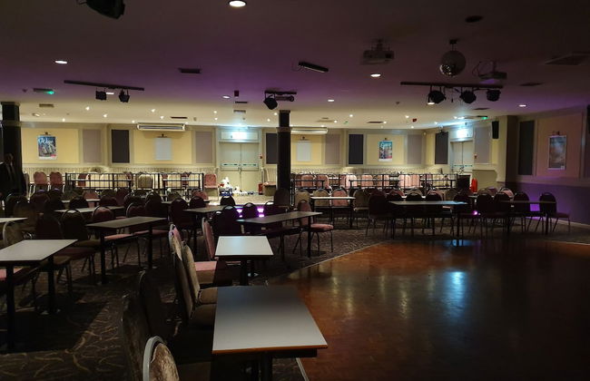 3 Bedroom Caravan, Sleeps 8, at Parkdean Newquay Holiday Park - Foto 31