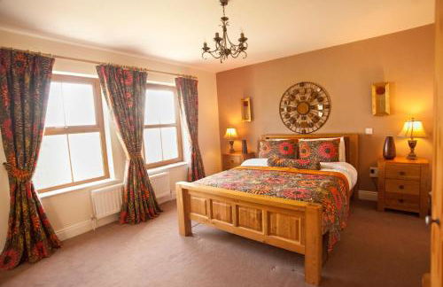 Knockalla luxury property with hot tub suitable for families - Foto 50