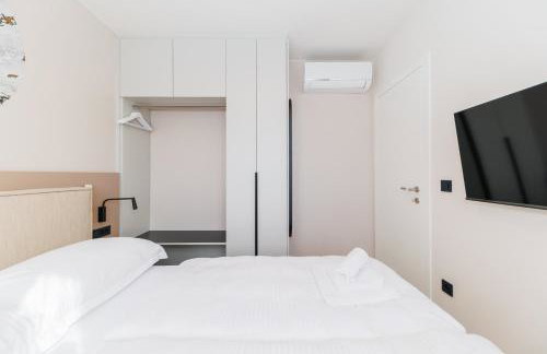 Luxury Suites Zaton by Belmont Realty - Photo 29