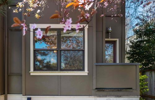 Queen Anne Secret Garden Space Needle & City Skylight View - Foto 6