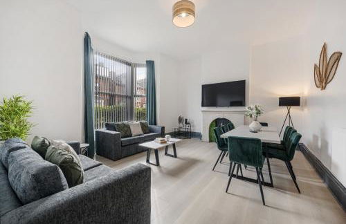 Onslow House - Air Host & Stay - 5 bed, Sleeps 14 - Foto 1