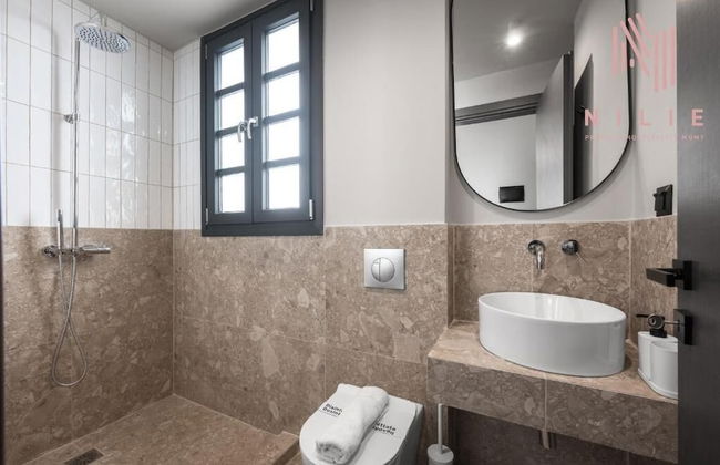 Phìlus Nilie Hospitality MGMT - Foto 52