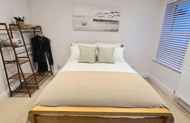 Luxury, Spacious 3 Bedroom, Beachfront Apt with Parking & Courtyard - Shoreside - Foto 41