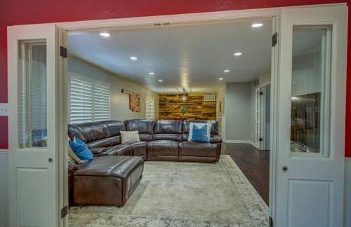 Entire Cozy Getaway with Pool - Foto 6