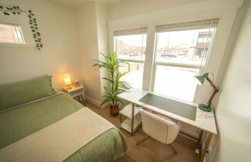 Reno's Biggest Little House - Cozy Home Theatre - Foto 44