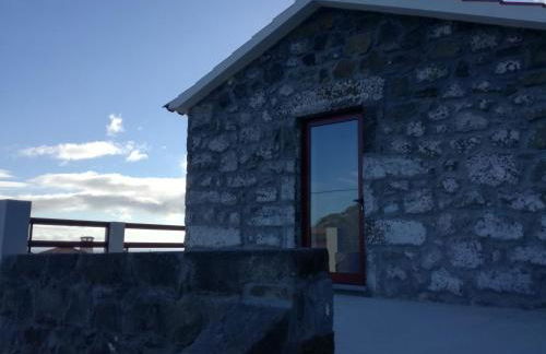 Melo's Place - Photo 3