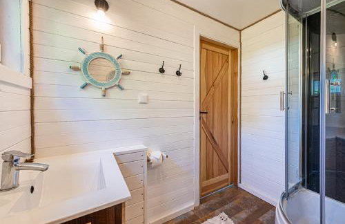 Pod Żurawiem Urokliwy domek na Kaszubach - Foto 23